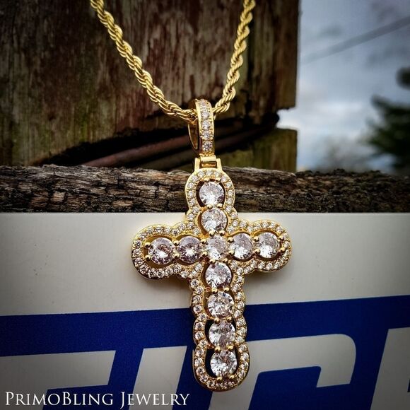 Outlined Cross Necklace  - Picture 4 of 4